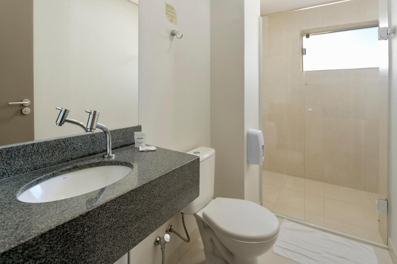 Hotel Valerim Itajai / Navegantes المظهر الخارجي الصورة