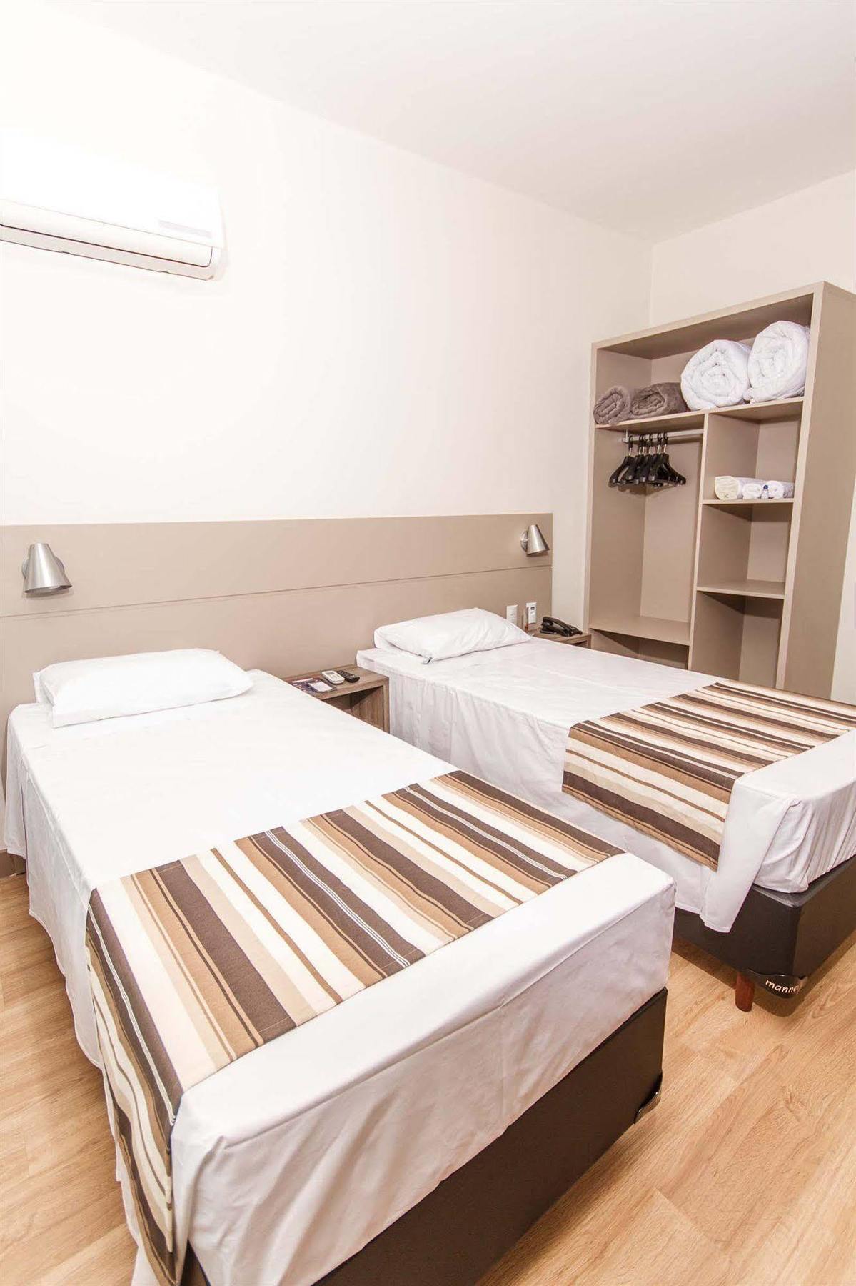 Hotel Valerim Itajai / Navegantes المظهر الخارجي الصورة