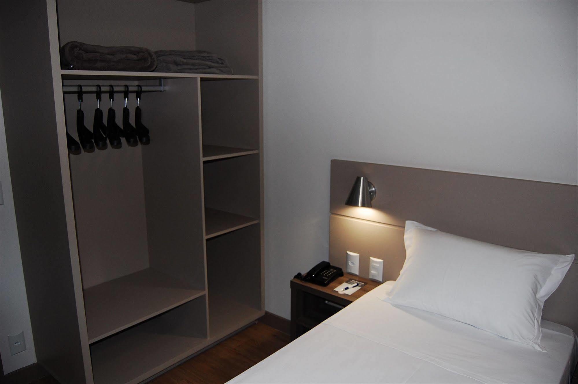 Hotel Valerim Itajai / Navegantes المظهر الخارجي الصورة